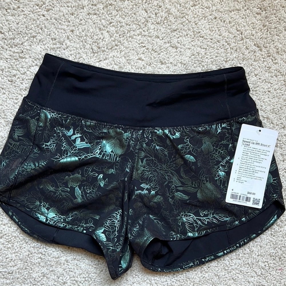 Lululemon speed up shorts green floral
